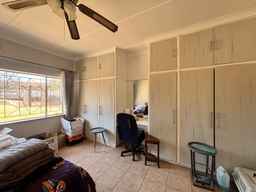 4 Bedroom Property for Sale in Vaal Park North West